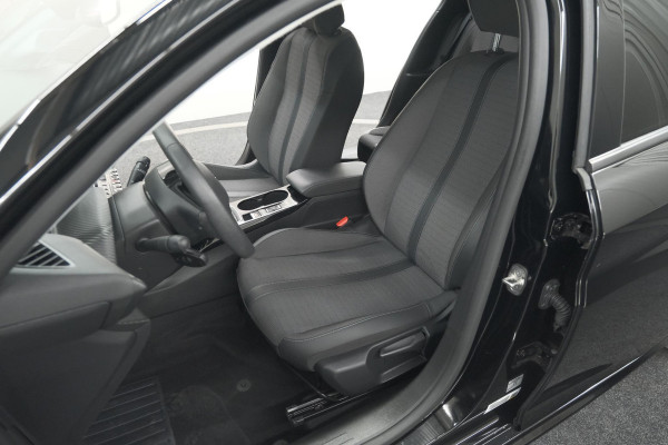 Peugeot 208 PureTech 100 Allure Pack | Camera | Apple Carplay | Stoelverwarming | Parkeersensoren