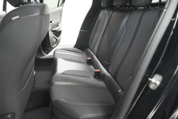 Peugeot 208 PureTech 100 Allure Pack | Camera | Apple Carplay | Stoelverwarming | Parkeersensoren