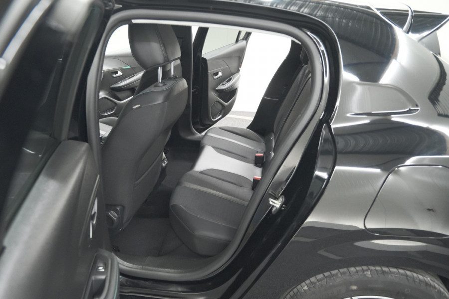 Peugeot 208 PureTech 100 Allure Pack | Camera | Apple Carplay | Stoelverwarming | Parkeersensoren