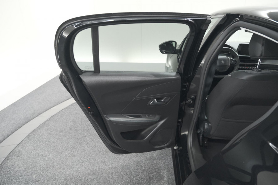 Peugeot 208 PureTech 100 Allure Pack | Camera | Apple Carplay | Stoelverwarming | Parkeersensoren