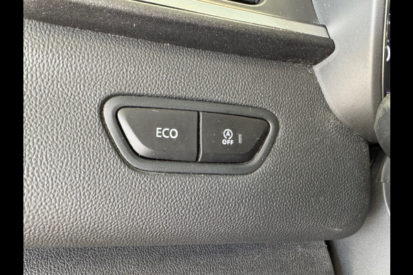 Renault Kadjar 1.2 TCe Black Edition TREKHAAK CAMERA NAVIGATIE LED LEDER CLIMATE CRUISE KEYLESS-GO