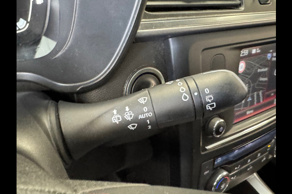 Renault Kadjar 1.2 TCe Black Edition TREKHAAK CAMERA NAVIGATIE LED LEDER CLIMATE CRUISE KEYLESS-GO