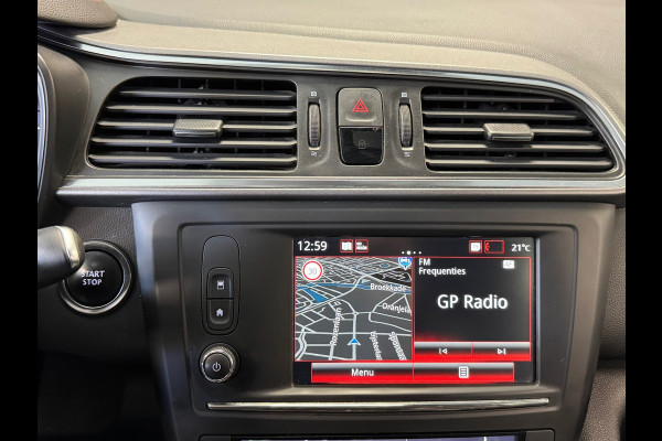 Renault Kadjar 1.2 TCe Black Edition TREKHAAK CAMERA NAVIGATIE LED LEDER CLIMATE CRUISE KEYLESS-GO