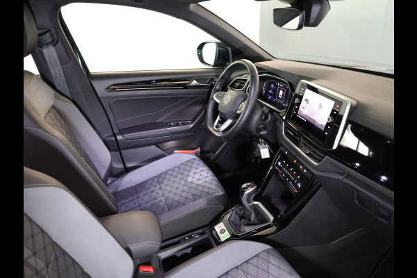 Volkswagen T-Roc 1.5 TSI R-Line 150 pk Automaat (DSG) | Verlengde garantie | Navigatie | Trekhaak (afneembaar) | Parkeersensoren (Park assist) | Achteruitrijcamera | R-Line |