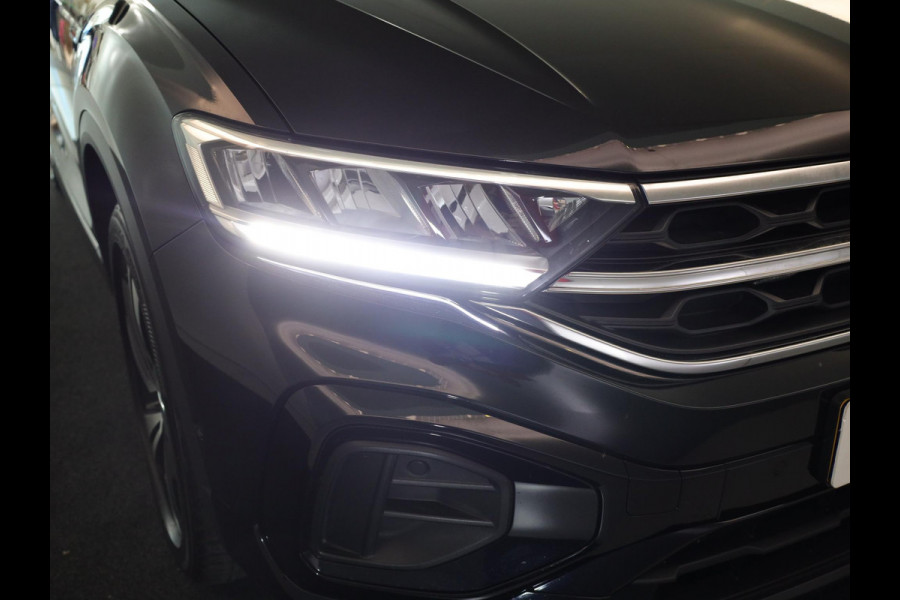 Volkswagen T-Roc 1.5 TSI R-Line 150 pk Automaat (DSG) | Verlengde garantie | Navigatie | Trekhaak (afneembaar) | Parkeersensoren (Park assist) | Achteruitrijcamera | R-Line |