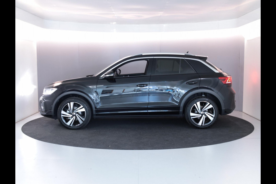 Volkswagen T-Roc 1.5 TSI R-Line 150 pk Automaat (DSG) | Verlengde garantie | Navigatie | Trekhaak (afneembaar) | Parkeersensoren (Park assist) | Achteruitrijcamera | R-Line |