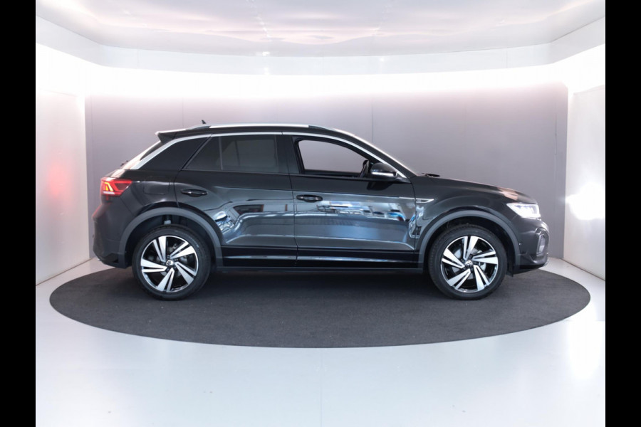 Volkswagen T-Roc 1.5 TSI R-Line 150 pk Automaat (DSG) | Verlengde garantie | Navigatie | Trekhaak (afneembaar) | Parkeersensoren (Park assist) | Achteruitrijcamera | R-Line |