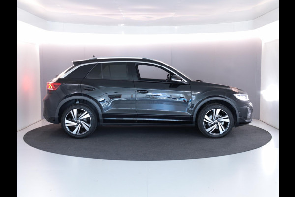 Volkswagen T-Roc 1.5 TSI R-Line 150 pk Automaat (DSG) | Verlengde garantie | Navigatie | Trekhaak (afneembaar) | Parkeersensoren (Park assist) | Achteruitrijcamera | R-Line |