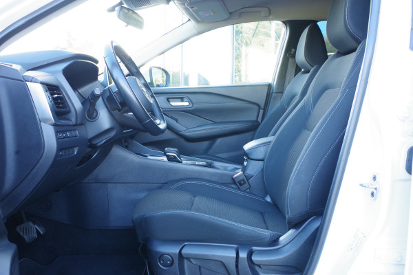 Nissan QASHQAI 1.3 MHEV Xtronic Business Access, Trekhaak, Adap. Cruise Control, Carplay, Camera,