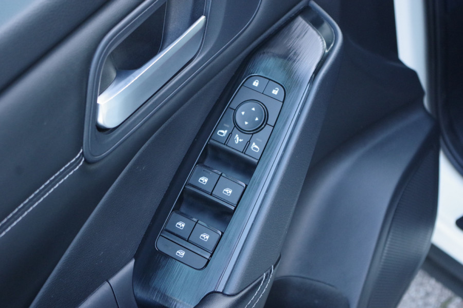 Nissan QASHQAI 1.3 MHEV Xtronic Business Access, Trekhaak, Adap. Cruise Control, Carplay, Camera,