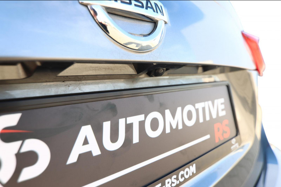 Nissan QASHQAI 160PK Aut. Pano Stoelverw. Navi Camera Climate Pdc Winterpack Isofix Comfortstoelen