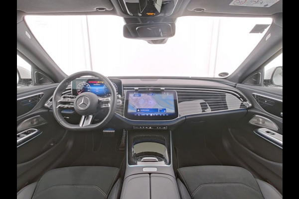 Mercedes-Benz E-Klasse Estate 300 e AMG Plug-In Hybride AMG Line | Panorama Schuif-Kanteldak | Trekhaak | Burmester® 4D-Surround-Soundsystem | Distronic. Inclusief 24 maanden MB Certified garantie voor Europa.