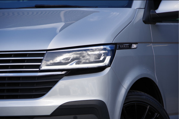 Volkswagen Transporter 2.0 TDI L2H1 DC-5P, BULLI 150PK AUT. 2X SCHUIFDEUR, TREKHAAK, ADAPT. CRUISE, VIRTUAL, CAMERA, NAVI, AIRCO, DUBBELE CABINE