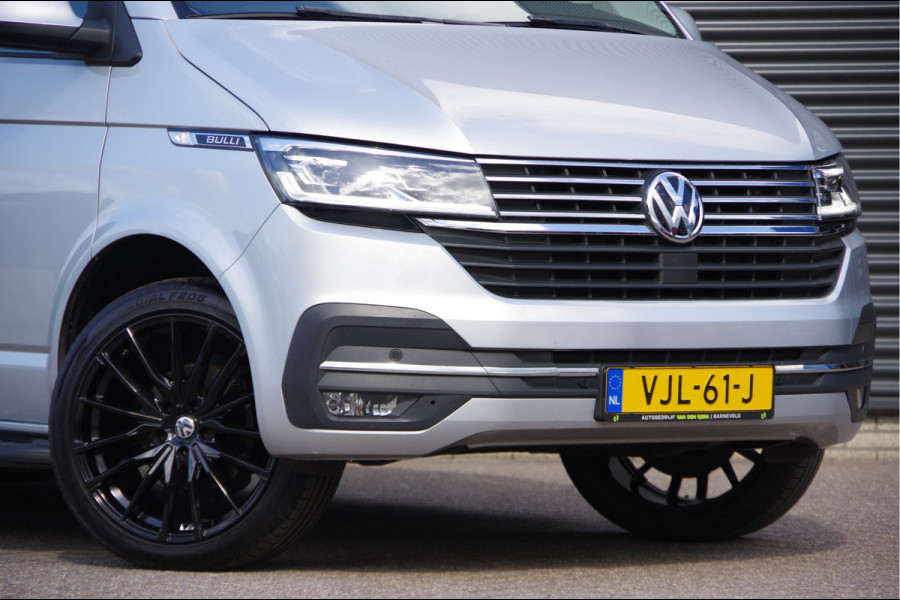 Volkswagen Transporter 2.0 TDI L2H1 DC-5P, BULLI 150PK AUT. 2X SCHUIFDEUR, TREKHAAK, ADAPT. CRUISE, VIRTUAL, CAMERA, NAVI, AIRCO, DUBBELE CABINE