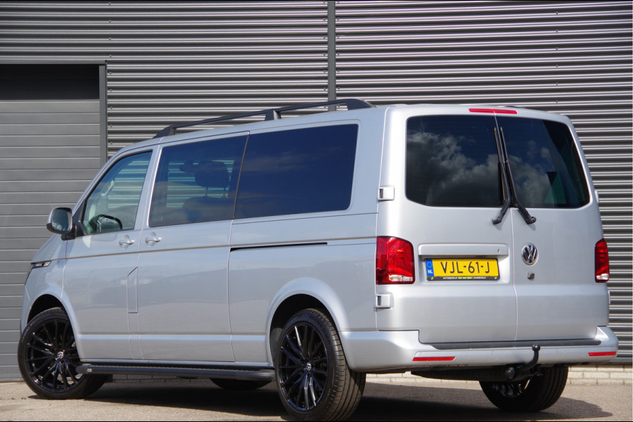 Volkswagen Transporter 2.0 TDI L2H1 DC-5P, BULLI 150PK AUT. 2X SCHUIFDEUR, TREKHAAK, ADAPT. CRUISE, VIRTUAL, CAMERA, NAVI, AIRCO, DUBBELE CABINE