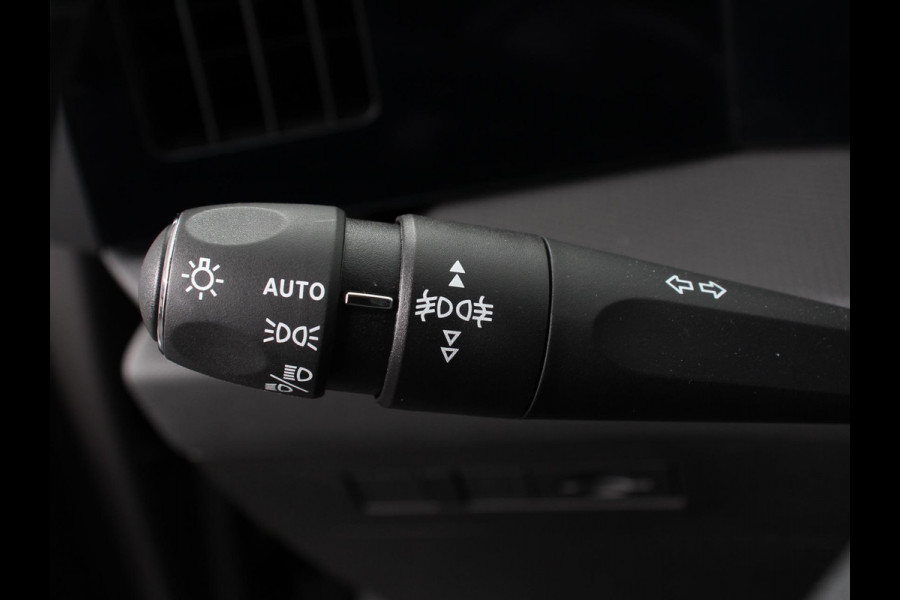 Opel Astra Sports Tourer 1.2 Turbo GS Climate control Cruise control Parkeersensoren Achteruitrij camera Navigatie LED Apple Carplay/ Andriod Auto
