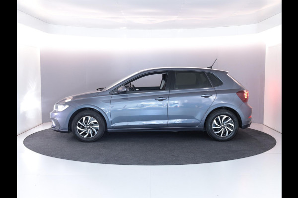 Volkswagen Polo 1.0 TSI Life Edition 95 pk | Verlengde garantie | Navigatie via App | Parkeersensoren | Achteruitrijcamera | Adaptieve cruise control |