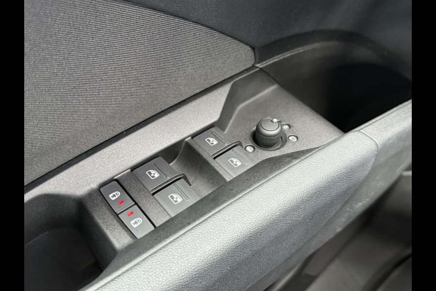 Audi Q4 e-tron 40 Edition 77 kWh | Apple Carplay | Stoelverwarming | Navigatie