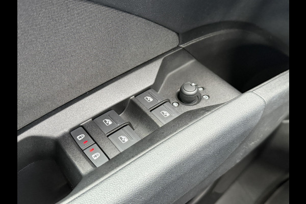 Audi Q4 e-tron 40 Edition 77 kWh | Apple Carplay | Stoelverwarming | Navigatie