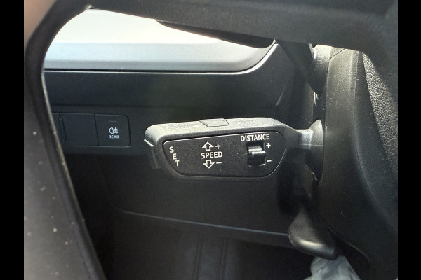 Audi Q4 e-tron 40 Edition 77 kWh | Apple Carplay | Stoelverwarming | Navigatie