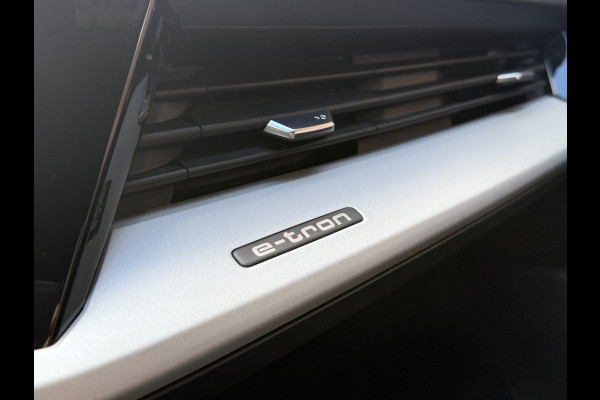 Audi Q4 e-tron 40 Edition 77 kWh | Apple Carplay | Stoelverwarming | Navigatie