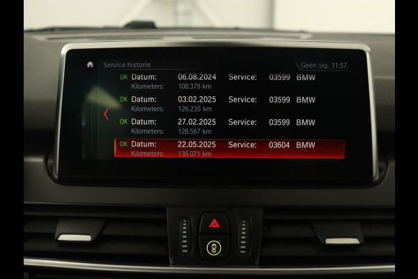 BMW 2 Serie Gran Tourer 218i High Executive | Leder | Head-Up | Trekhaak | Stoelverwarming | Navigatie | Full LED | Parkeerhulp | Climate control