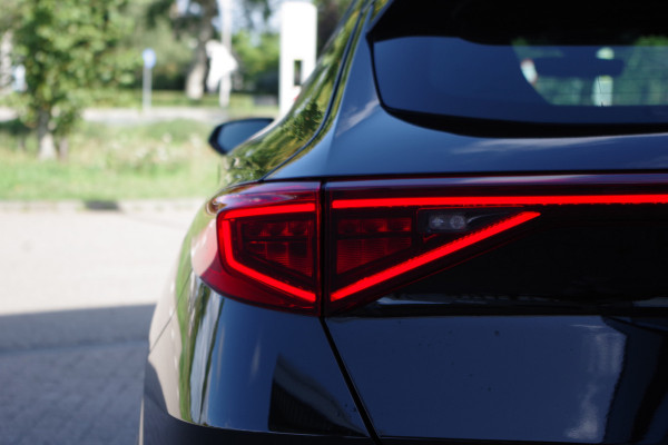 CUPRA Formentor 1.4 e-Hybrid VZ Copper Edition 245 PK PHEV, Memory, Carplay, Camera, Adap. Cruise Control