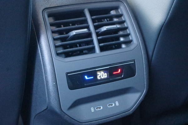CUPRA Formentor 1.4 e-Hybrid VZ Copper Edition 245 PK PHEV, Memory, Carplay, Camera, Adap. Cruise Control