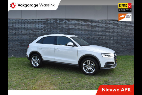Audi Q3 1.4 TFSI CoD Sport Advance Sport Automaat elec-achterklep Stoelverwarming
