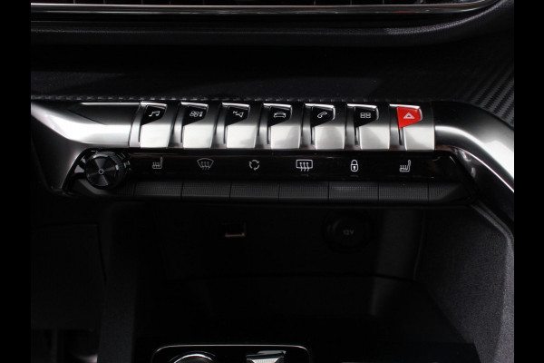 Peugeot 3008 1.2 PureTech Allure Climate control Adaptive cruise control Achteruitrijd camera Parkeersensoren Verwarmde voorstoelen LED Navigatie Apple Carplay/ Android Auto