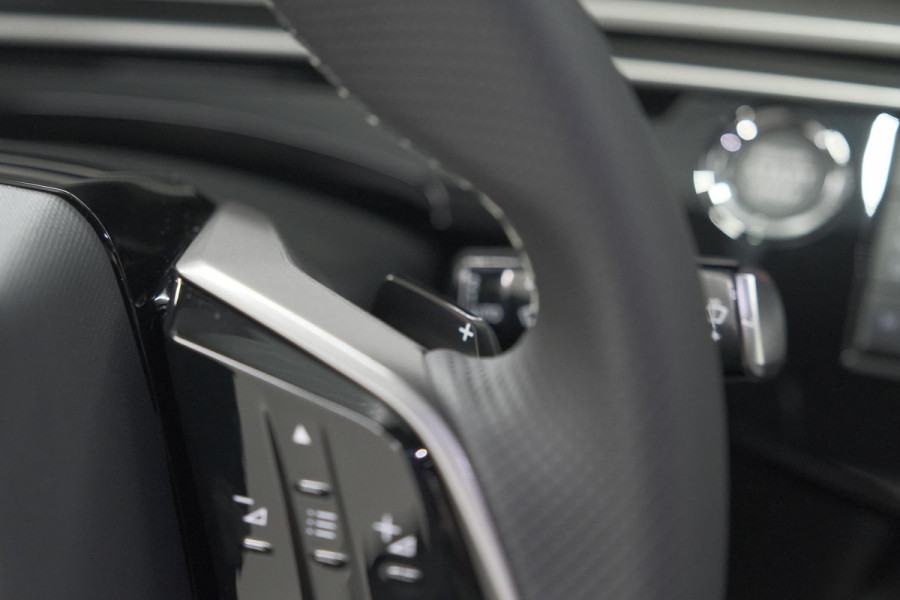 Peugeot 5008 HYbrid 145 e-DCS6 GT | Panoramadak | Camera | Elektrische Achterklep | Adaptieve Cruise Control