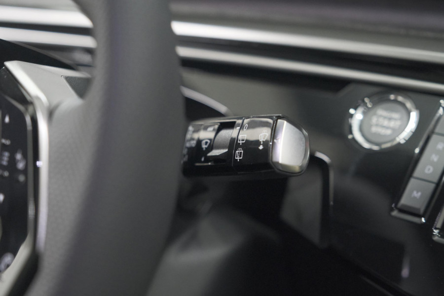 Peugeot 5008 HYbrid 145 e-DCS6 GT | Panoramadak | Camera | Elektrische Achterklep | Adaptieve Cruise Control