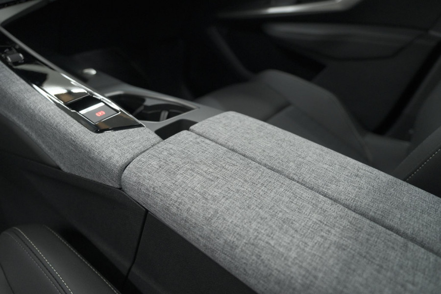 Peugeot 5008 HYbrid 145 e-DCS6 GT | Panoramadak | Camera | Elektrische Achterklep | Adaptieve Cruise Control