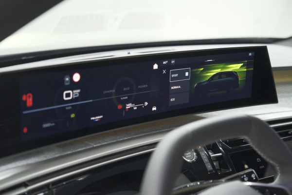 Peugeot 5008 HYbrid 145 e-DCS6 GT | Panoramadak | Camera | Elektrische Achterklep | Adaptieve Cruise Control