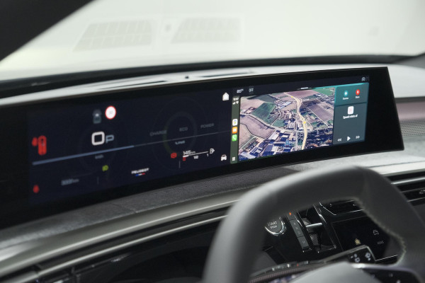Peugeot 5008 HYbrid 145 e-DCS6 GT | Panoramadak | Camera | Elektrische Achterklep | Adaptieve Cruise Control