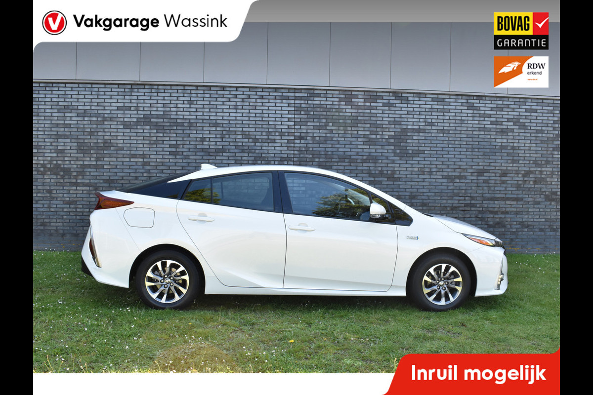 Toyota Prius 1.8 Plug-in Dynamic Plug-in | Camera | Navigatie | Stoelverwarming