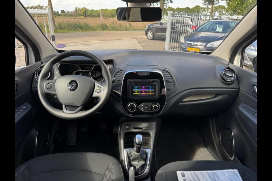 Renault Captur 0.9 TCe Intens TREKHAAK / 4-SEIZOENENBAND / PDC / NAVI / CRUISE / LMV / ECC / BLUETOOTH / PARELMOER