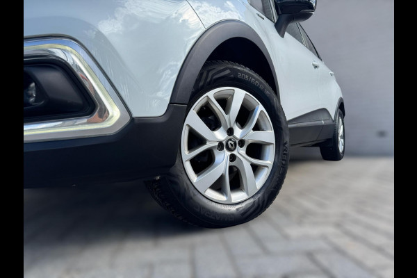 Renault Captur 0.9 TCe Intens TREKHAAK / 4-SEIZOENENBAND / PDC / NAVI / CRUISE / LMV / ECC / BLUETOOTH / PARELMOER