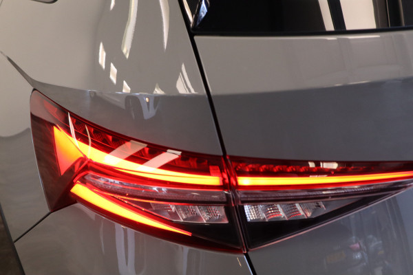 Škoda Kodiaq 1.5 TSI Sportline Business 7p. Lederen bekleding Trekhaak 19''LM NAP