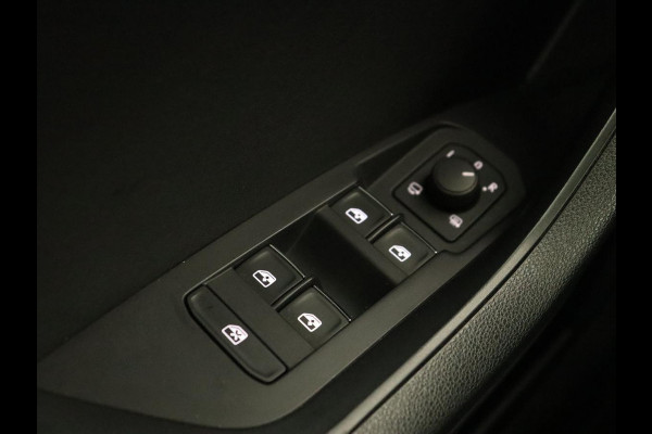 Škoda Kodiaq 1.4 TSI Style | Trekhaak | Achterbankverwarming | Navigatie | Parkeerhulp | Carplay | DAB | Stoelverwarming | Keyless | Full LED | Memory