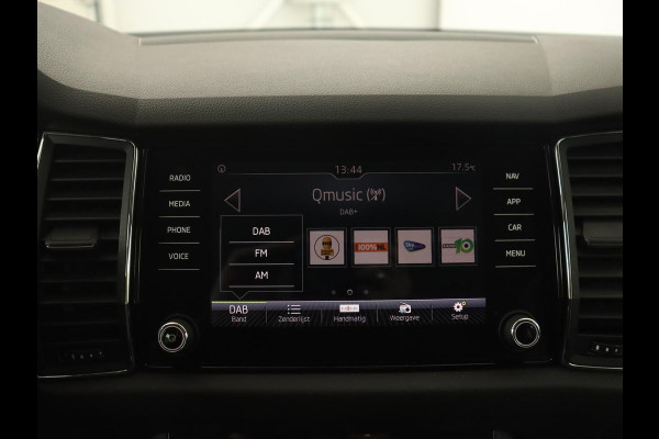 Škoda Kodiaq 1.4 TSI Style | Trekhaak | Achterbankverwarming | Navigatie | Parkeerhulp | Carplay | DAB | Stoelverwarming | Keyless | Full LED | Memory