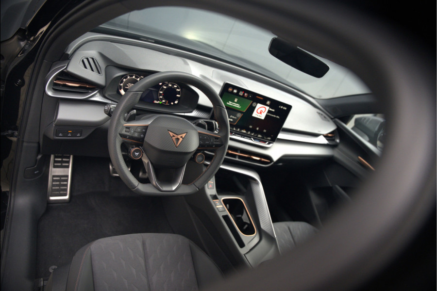 CUPRA Terramar 1.5 eTSI Business | Adaptive Cruise Control | 360 Camera | Stoelverwarming | Stuurverwarming | Memory Seat | Elektrische verstelbare stoel |  Ambiance Verlichting | Dodehoekdetectie | Keyless | LED | BTW | Fab