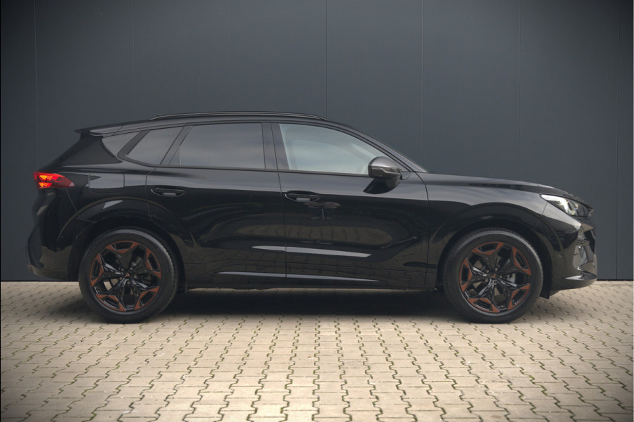 CUPRA Terramar 1.5 eTSI Business | Adaptive Cruise Control | 360 Camera | Stoelverwarming | Stuurverwarming | Memory Seat | Elektrische verstelbare stoel |  Ambiance Verlichting | Dodehoekdetectie | Keyless | LED | BTW | Fab