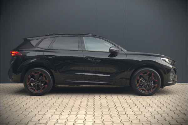 CUPRA Terramar 1.5 eTSI Business | Adaptive Cruise Control | 360 Camera | Stoelverwarming | Stuurverwarming | Memory Seat | Elektrische verstelbare stoel |  Ambiance Verlichting | Dodehoekdetectie | Keyless | LED | BTW | Fab