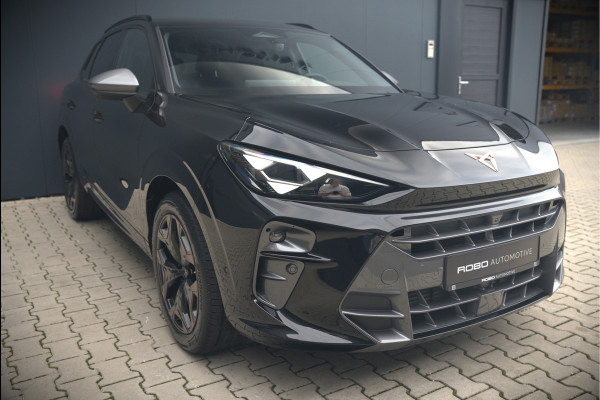 CUPRA Terramar 1.5 eTSI Business | Adaptive Cruise Control | 360 Camera | Stoelverwarming | Stuurverwarming | Memory Seat | Elektrische verstelbare stoel |  Ambiance Verlichting | Dodehoekdetectie | Keyless | LED | BTW | Fab