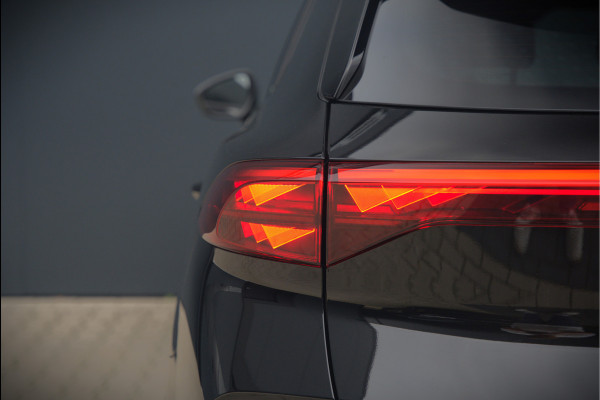 CUPRA Terramar 1.5 eTSI Business | Adaptive Cruise Control | 360 Camera | Stoelverwarming | Stuurverwarming | Memory Seat | Elektrische verstelbare stoel |  Ambiance Verlichting | Dodehoekdetectie | Keyless | LED | BTW | Fab