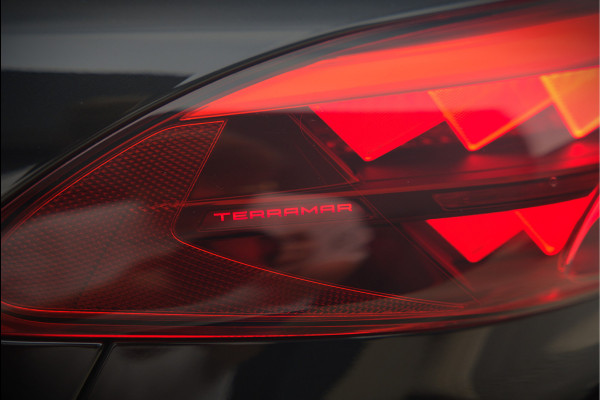 CUPRA Terramar 1.5 eTSI Business | Adaptive Cruise Control | 360 Camera | Stoelverwarming | Stuurverwarming | Memory Seat | Elektrische verstelbare stoel |  Ambiance Verlichting | Dodehoekdetectie | Keyless | LED | BTW | Fab