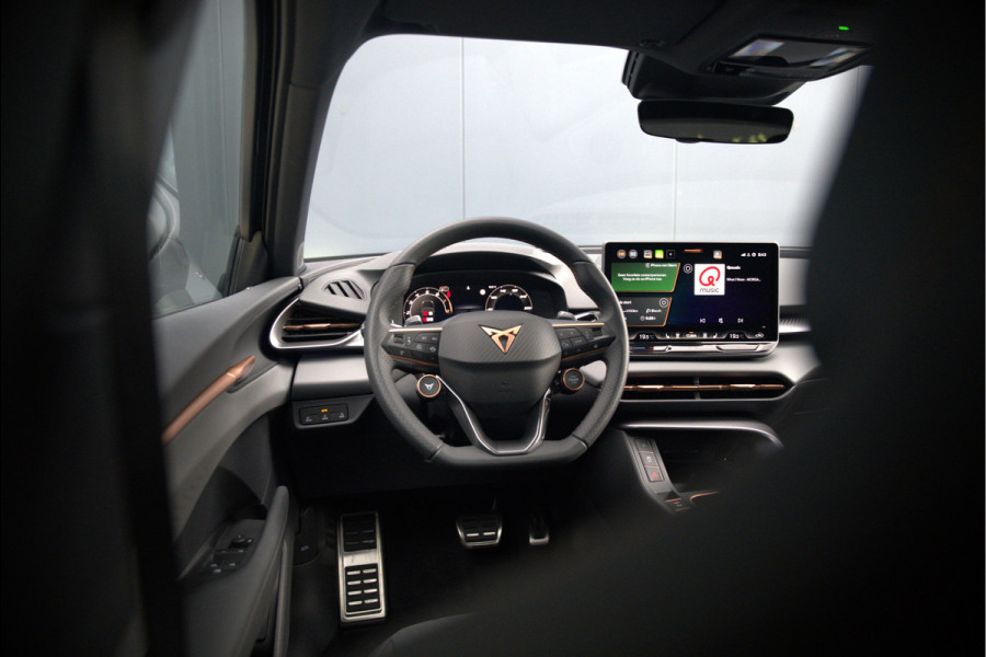 CUPRA Terramar 1.5 eTSI Business | Adaptive Cruise Control | 360 Camera | Stoelverwarming | Stuurverwarming | Memory Seat | Elektrische verstelbare stoel |  Ambiance Verlichting | Dodehoekdetectie | Keyless | LED | BTW | Fab