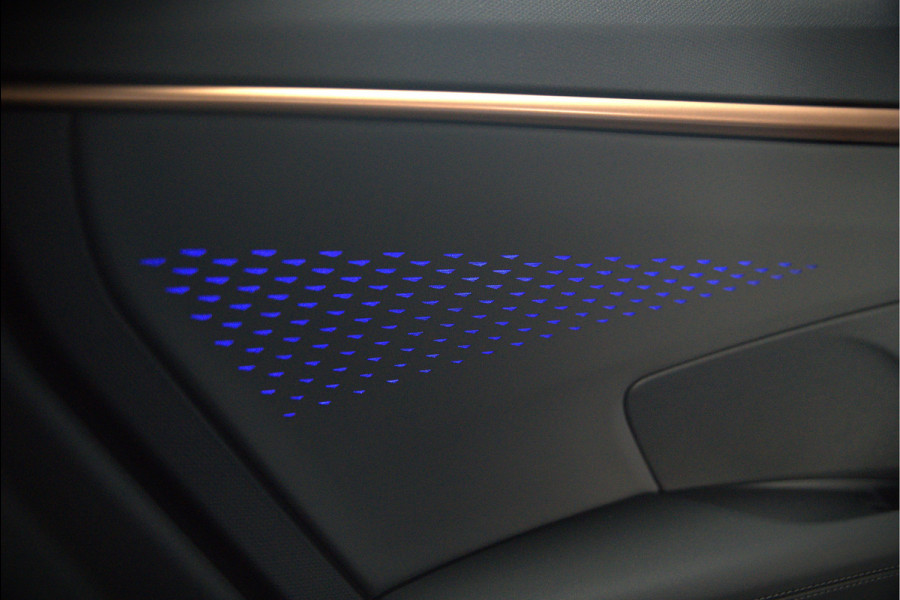 CUPRA Terramar 1.5 eTSI Business | Adaptive Cruise Control | 360 Camera | Stoelverwarming | Stuurverwarming | Memory Seat | Elektrische verstelbare stoel |  Ambiance Verlichting | Dodehoekdetectie | Keyless | LED | BTW | Fab