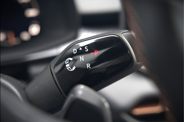CUPRA Terramar 1.5 eTSI Business | Adaptive Cruise Control | 360 Camera | Stoelverwarming | Stuurverwarming | Memory Seat | Elektrische verstelbare stoel |  Ambiance Verlichting | Dodehoekdetectie | Keyless | LED | BTW | Fab